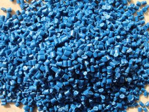 Why Plastic Material Need Baked Before Injection Moulding(图1)